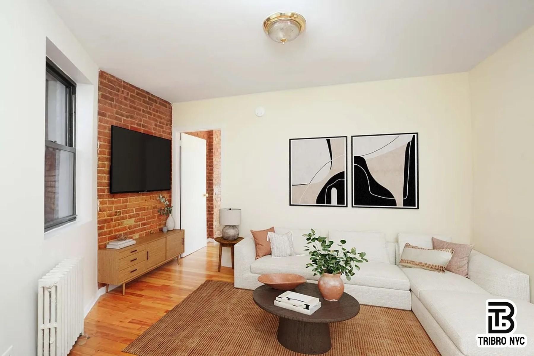 Listing photo 1 of 5