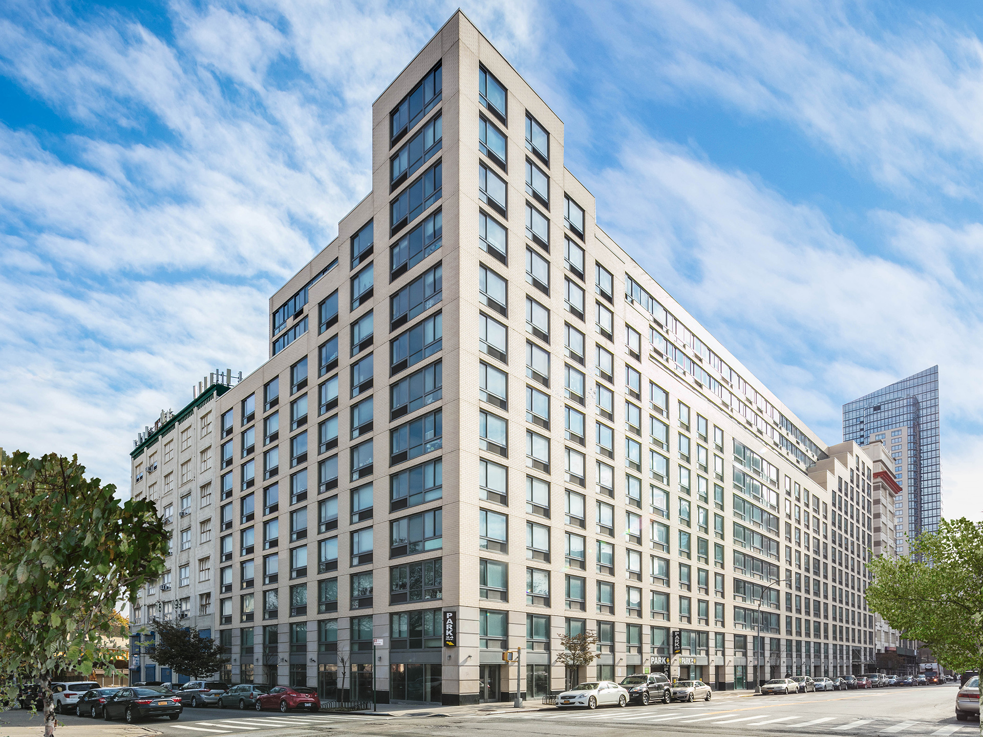 Listing photo 1 of 13