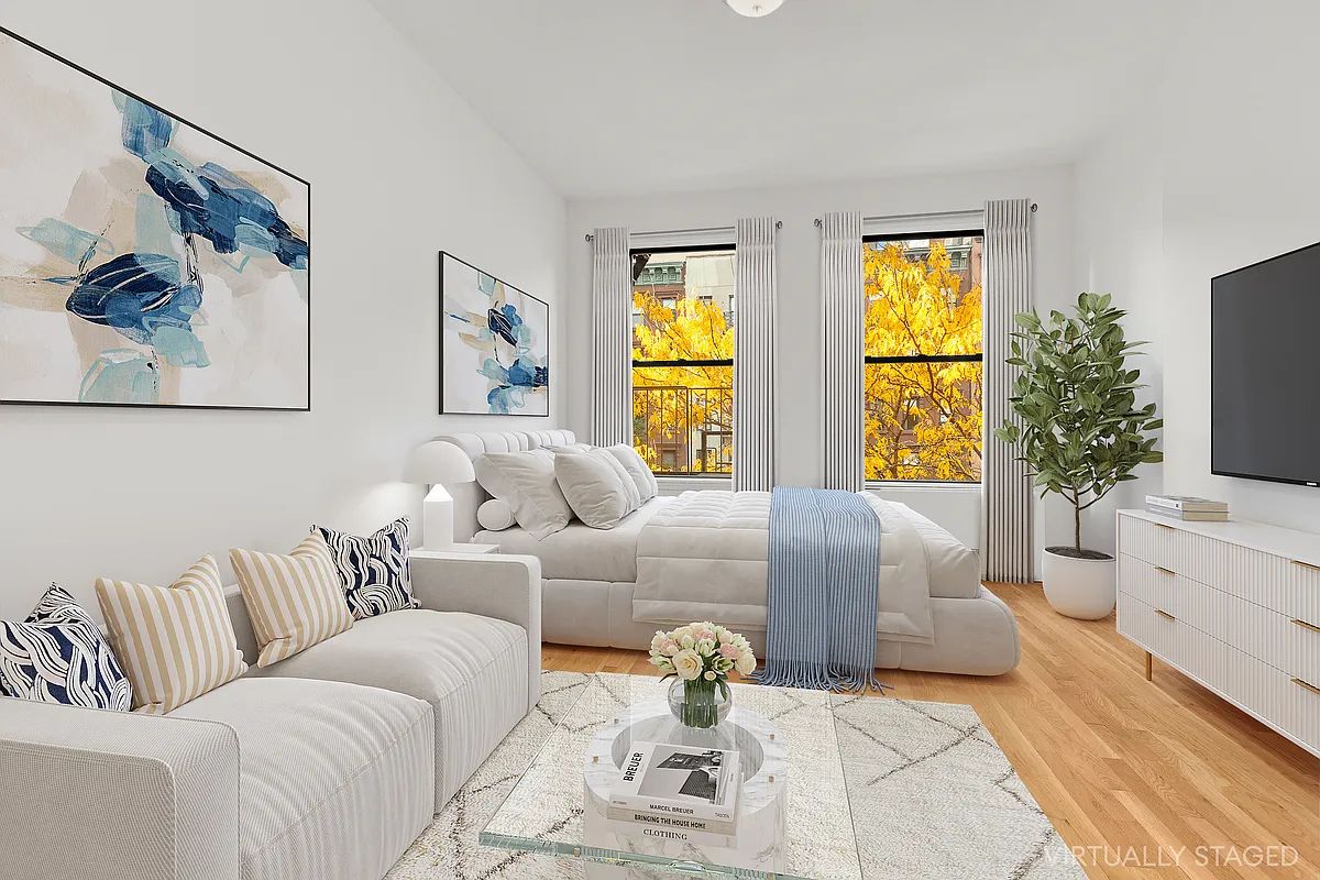 Listing photo 1 of 6