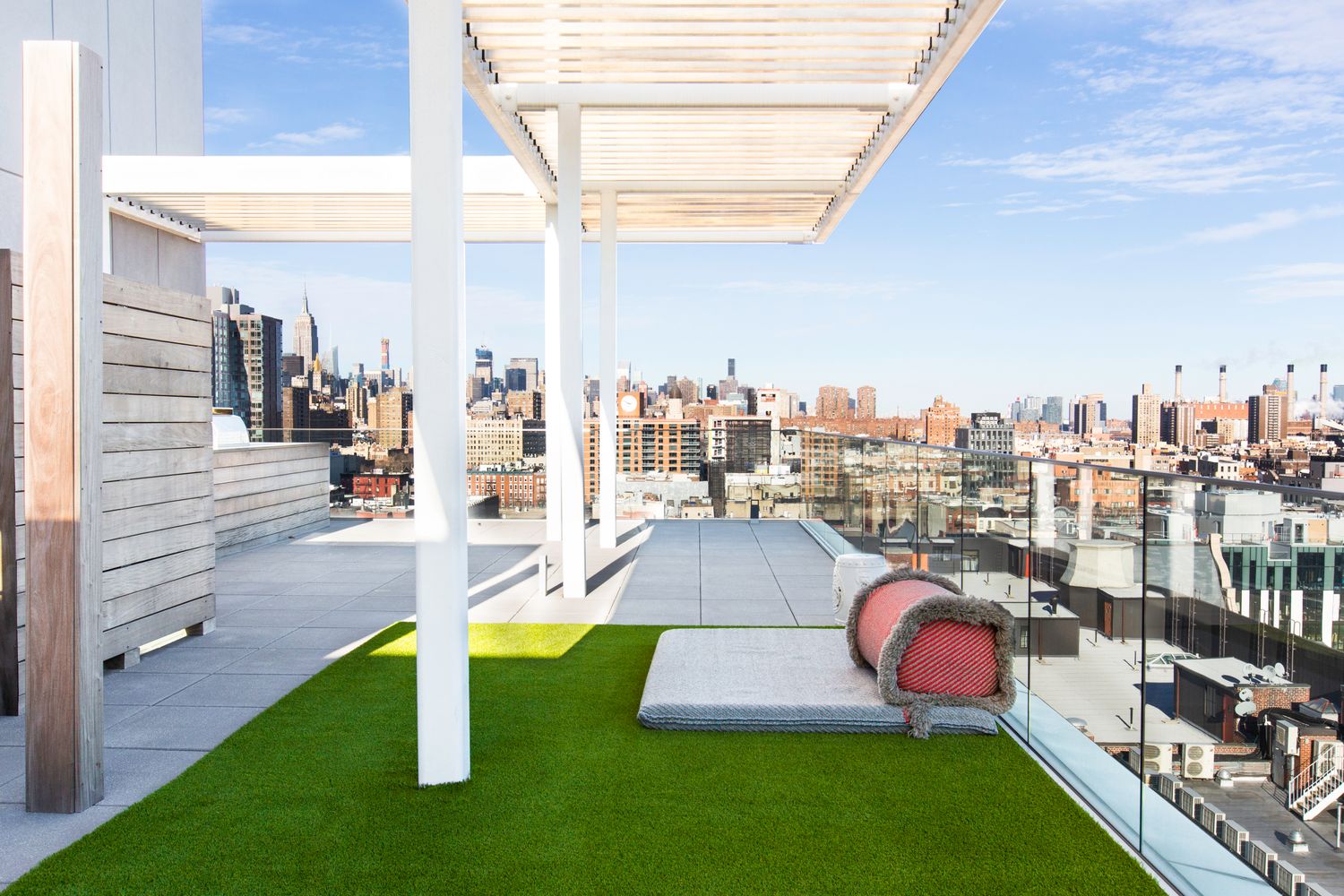 Listing photo 1 of 6