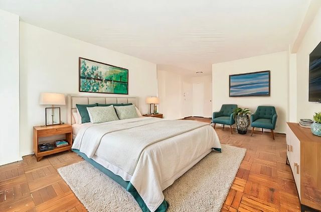 Listing photo 1 of 6