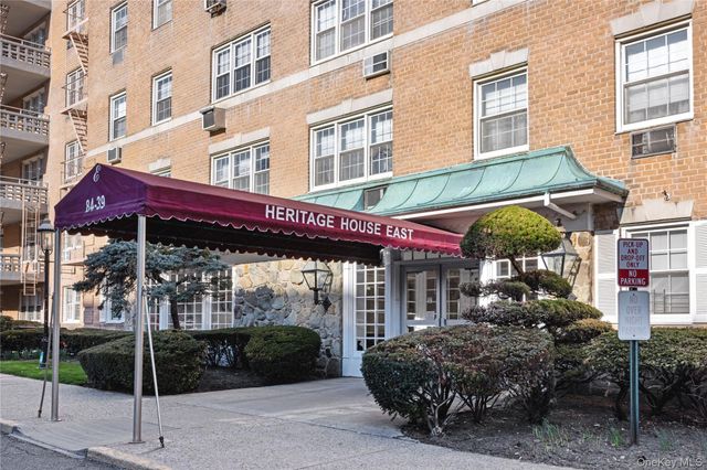 Listing photo 1 of 6