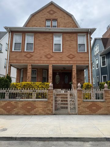 Listing photo 1 of 6