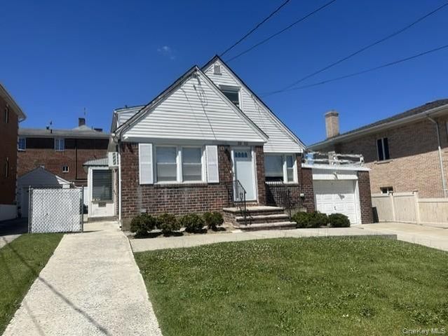 Listing photo 1 of 6