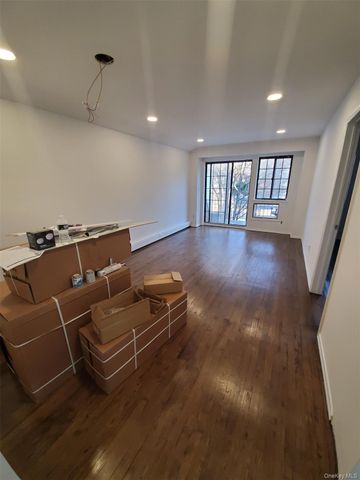 Listing photo 1 of 6