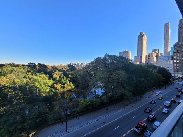 Listing photo 1 of 3