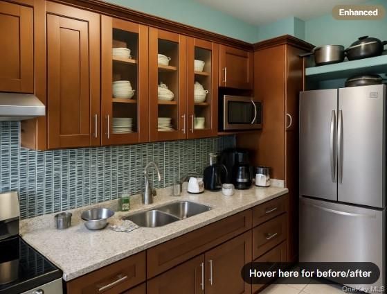 Listing photo 1 of 2