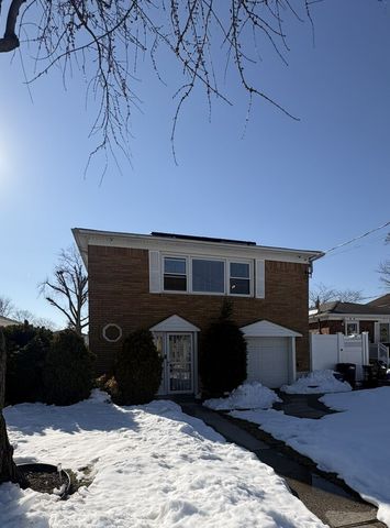 Listing photo 1 of 6