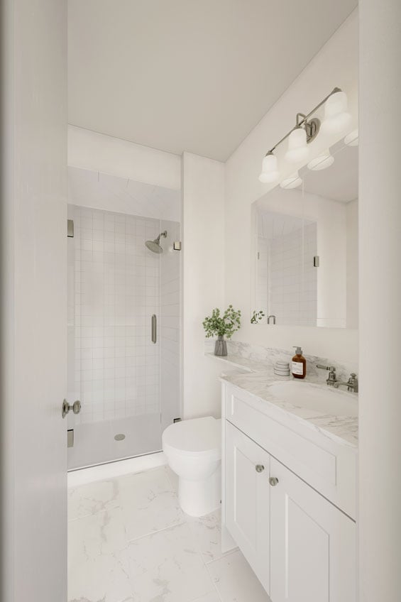 Listing photo 1 of 11